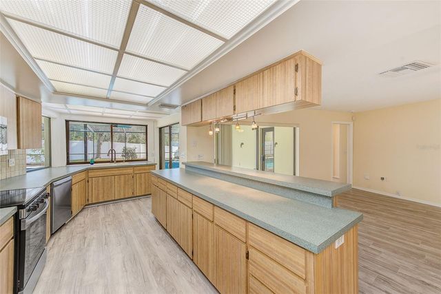 9954 SWEET BAY COURT, New Port Richey, FL 34654