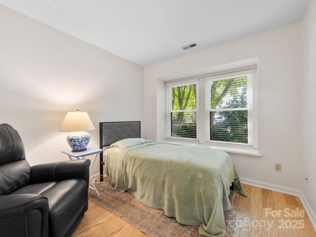 110 Cimarron Drive, Asheville, NC 28803
