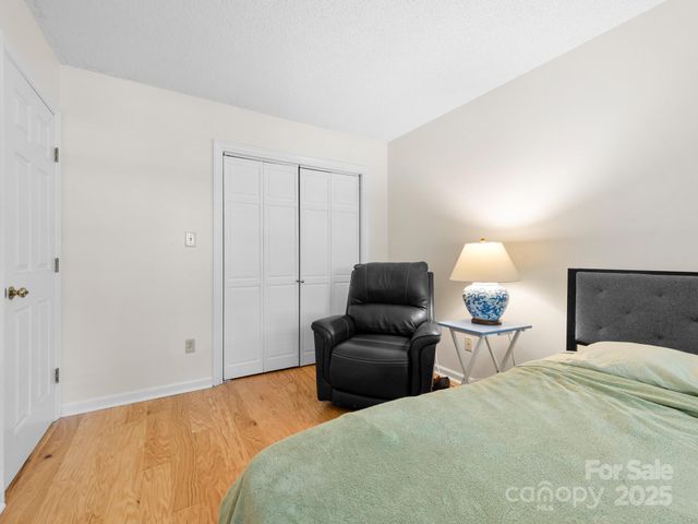 110 Cimarron Drive, Asheville, NC 28803