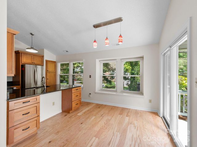 110 Cimarron Drive, Asheville, NC 28803