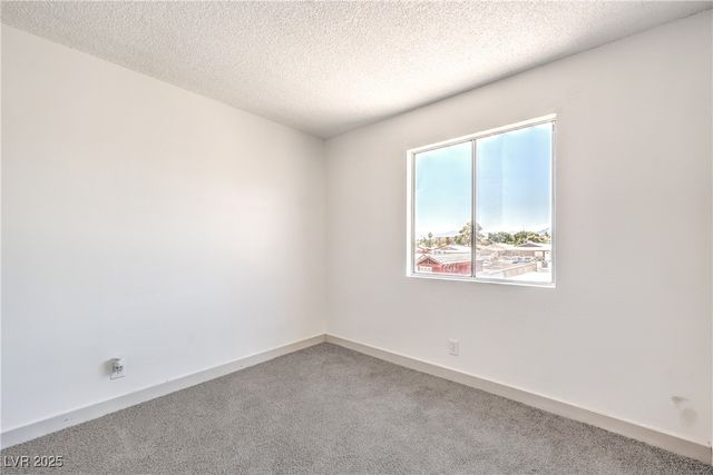 5086 Mountain Vista Street, Las Vegas, NV 89120