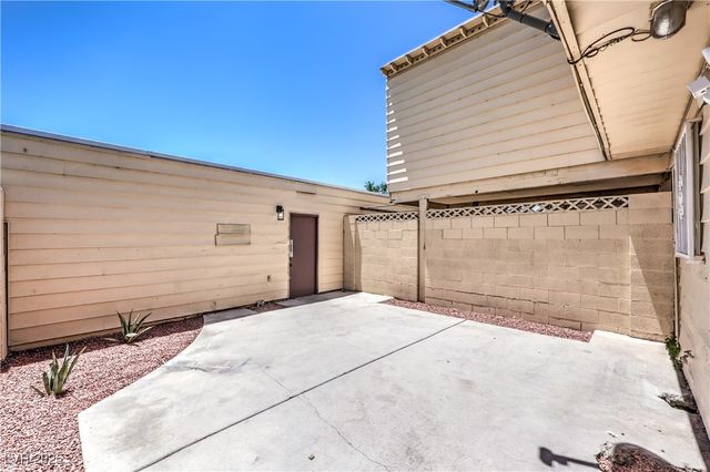 5086 Mountain Vista Street, Las Vegas, NV 89120