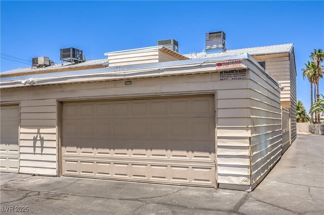 5086 Mountain Vista Street, Las Vegas, NV 89120