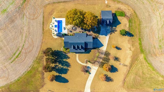 13843 Seven Mile Post Road, Athens, AL 35611