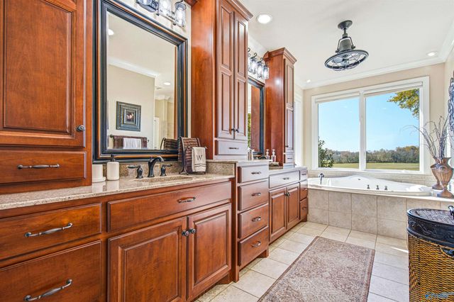 13843 Seven Mile Post Road, Athens, AL 35611