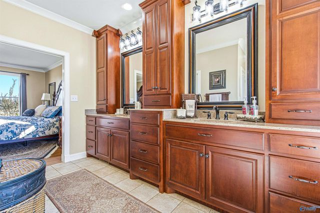 13843 Seven Mile Post Road, Athens, AL 35611