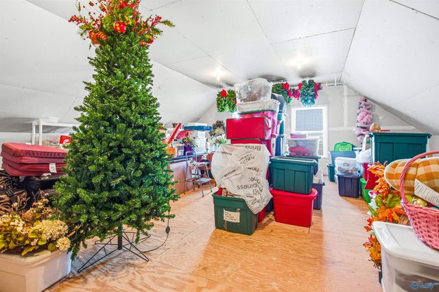 13843 Seven Mile Post Road, Athens, AL 35611