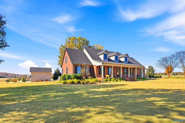 13843 Seven Mile Post Road, Athens, AL 35611