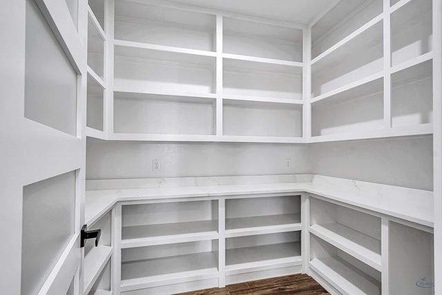 2200 S County Rd 1059, Midland, TX 79706