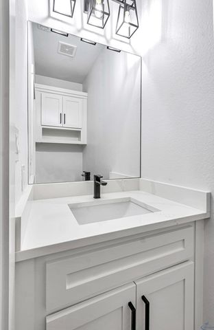 2200 S County Rd 1059, Midland, TX 79706