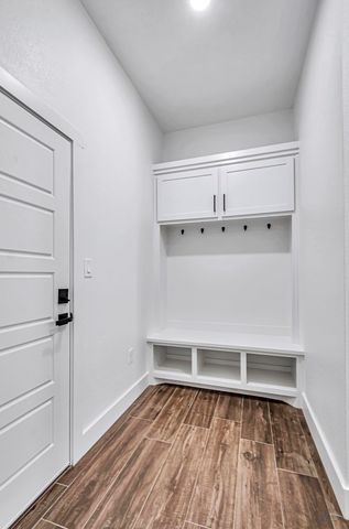 2200 S County Rd 1059, Midland, TX 79706