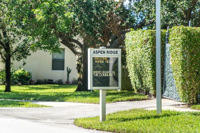 5754 Aspen Ridge Circle, Delray Beach, FL 33484