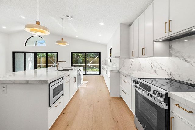 5754 Aspen Ridge Circle, Delray Beach, FL 33484