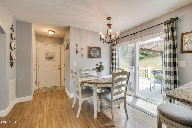 102 Carmack Drive, Bristol, VA 24201