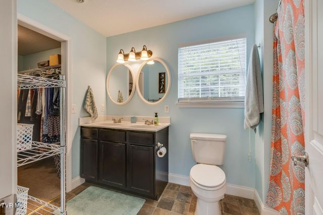 102 Carmack Drive, Bristol, VA 24201
