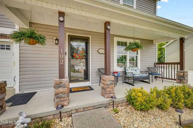 102 Carmack Drive, Bristol, VA 24201