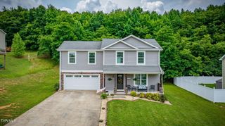 102 Carmack Drive, Bristol, VA 24201