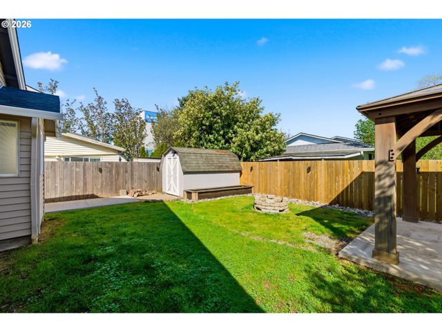 16800 Se 18TH St, Vancouver, WA 98683