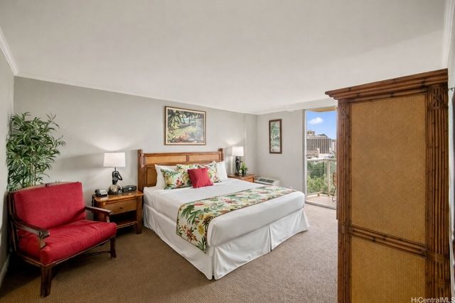 2045 Kalakaua Avenue 1007, Honolulu, HI 96815