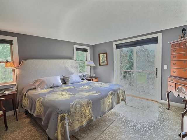 14 Fox Run Road, Wilmot, NH 03287