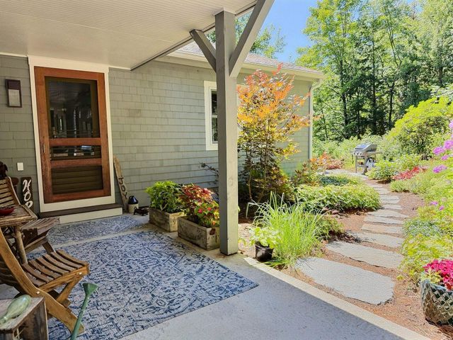 14 Fox Run Road, Wilmot, NH 03287