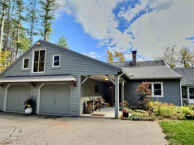 14 Fox Run Road, Wilmot, NH 03287