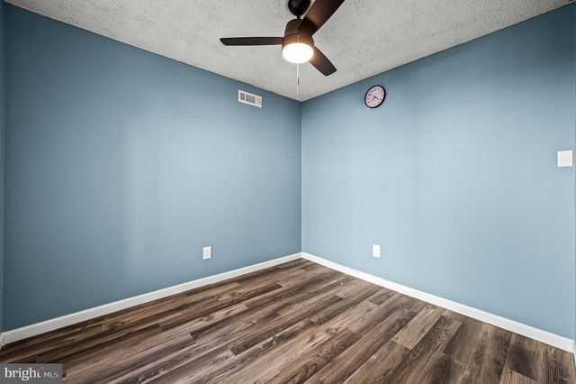 305 BRIDGE ST, Collegeville, PA 19426