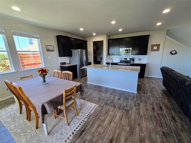 236 Blue Agate CT, Jarrell, TX 76537