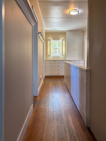 529 Landis Cir, Auburn, CA 95603