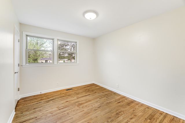 123 Laurel Ln, Hendersonville, TN 37075