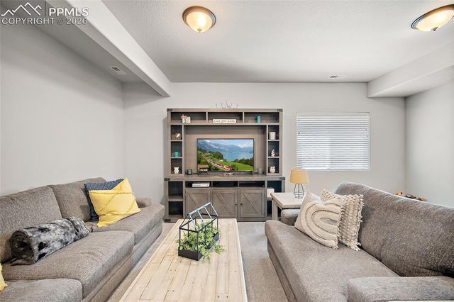 6257 Lochside View, Colorado Springs, CO 80927