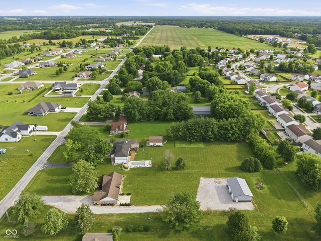3805 S County Road 475 E, Plainfield, IN 46168