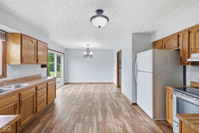 3805 S County Road 475 E, Plainfield, IN 46168