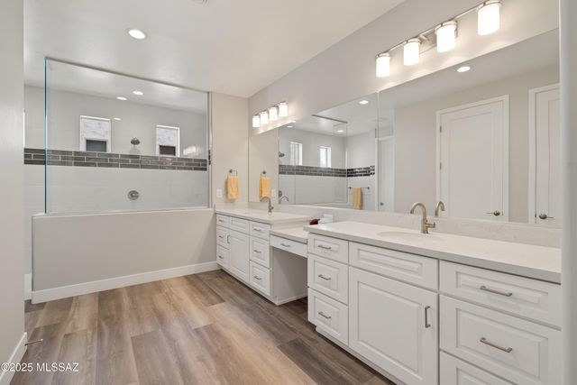 61438 E Shale Road, Oracle, AZ 85623