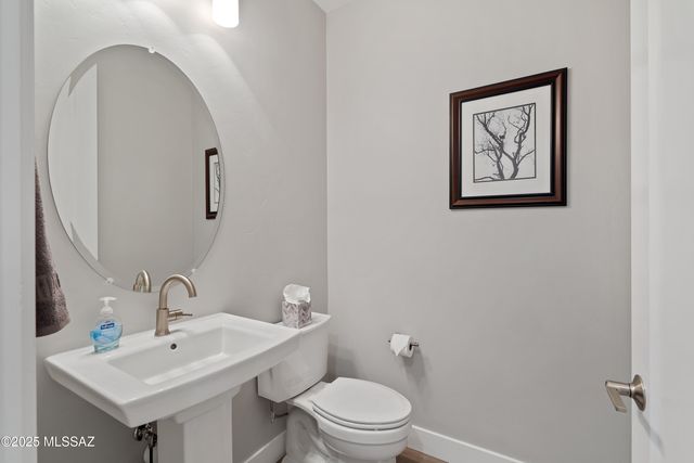 61438 E Shale Road, Oracle, AZ 85623