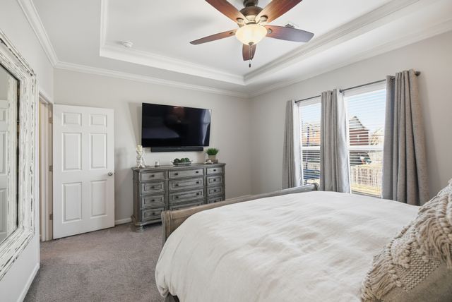 1038 Abberley Cir, Hendersonville, TN 37075