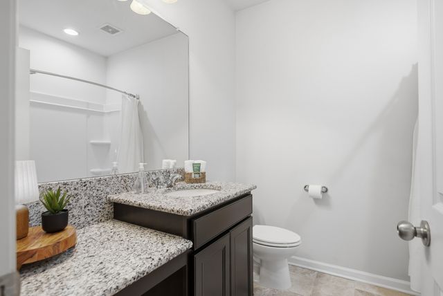 1038 Abberley Cir, Hendersonville, TN 37075