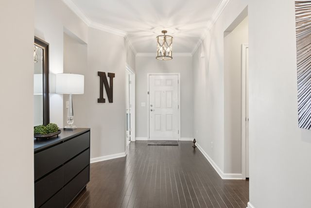 1038 Abberley Cir, Hendersonville, TN 37075