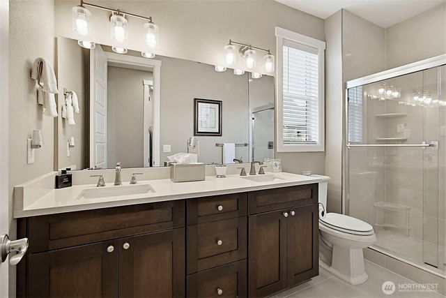17715 125th Avenue E, Puyallup, WA 98374
