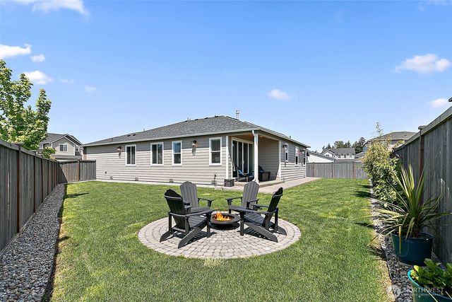 17715 125th Avenue E, Puyallup, WA 98374