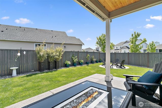 17715 125th Avenue E, Puyallup, WA 98374