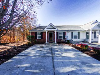 579 Edgecliff Lane, Evans, GA 30809