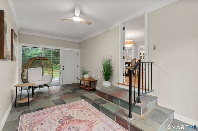 10 Staeth Road, East Hampton, CT 06424