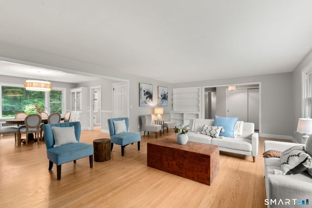 10 Staeth Road, East Hampton, CT 06424