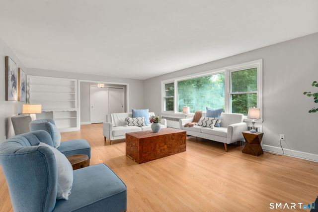 10 Staeth Road, East Hampton, CT 06424