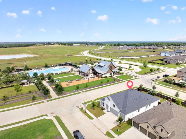 701 Cashew Way, Forney, TX 75126