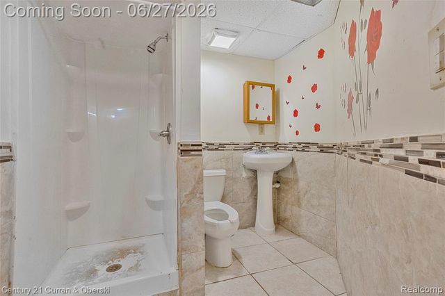 6042 Highview Street, Dearborn Heights, MI 48127