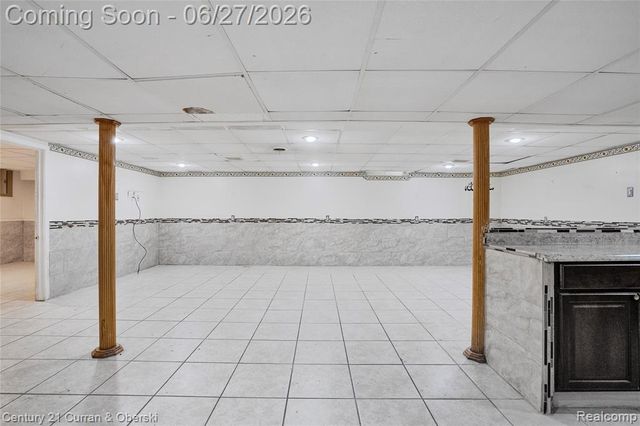 6042 Highview Street, Dearborn Heights, MI 48127