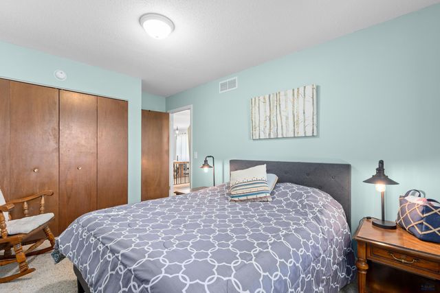 101 E WYOMING, Rapid City, SD 57701