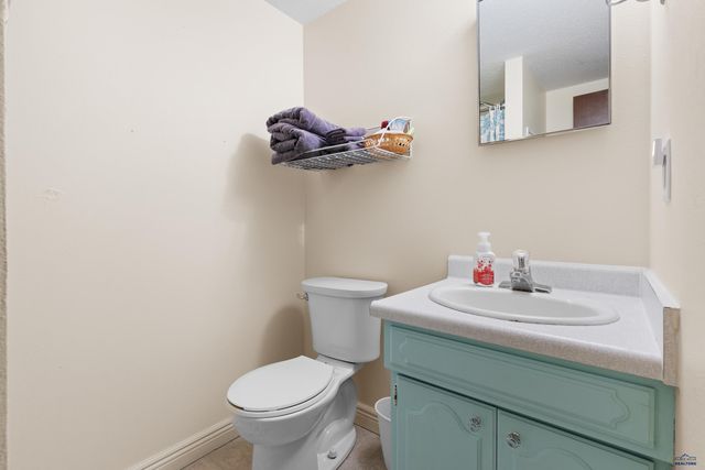 101 E WYOMING, Rapid City, SD 57701